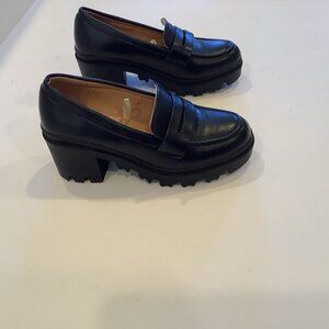 Vintage Mudd Chunky Sole  Loafers Black Faux Leather Size 6 Levante Y2K 90s
